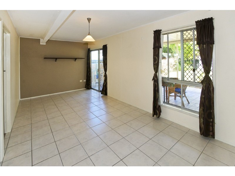 10 CEDAR STREET, Clontarf QLD 4019