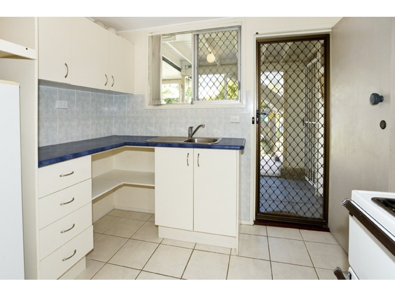 10 CEDAR STREET, Clontarf QLD 4019