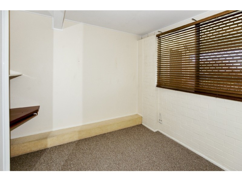 10 CEDAR STREET, Clontarf QLD 4019