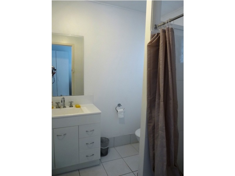 2/11 CENTAUR STREET, Redcliffe QLD 4020