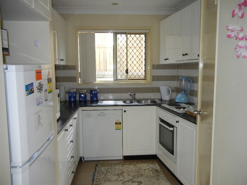 3/36 SILVYN STREET, Redcliffe QLD 4020