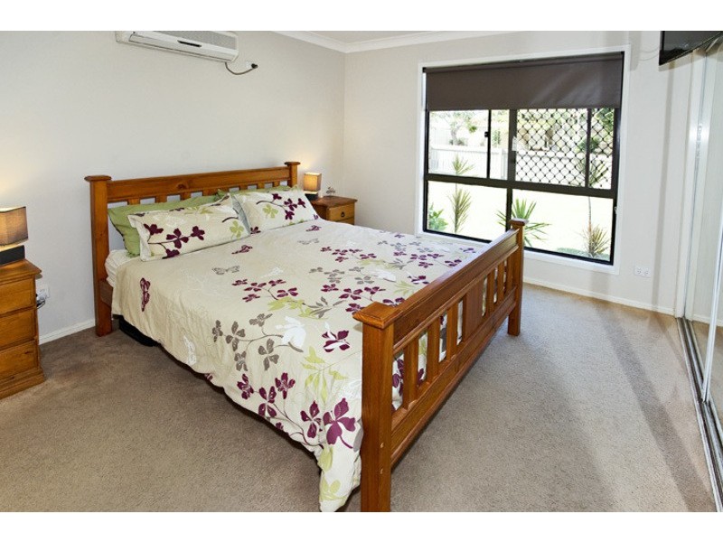 11 TARONGA STREET, Kippa-ring QLD 4021