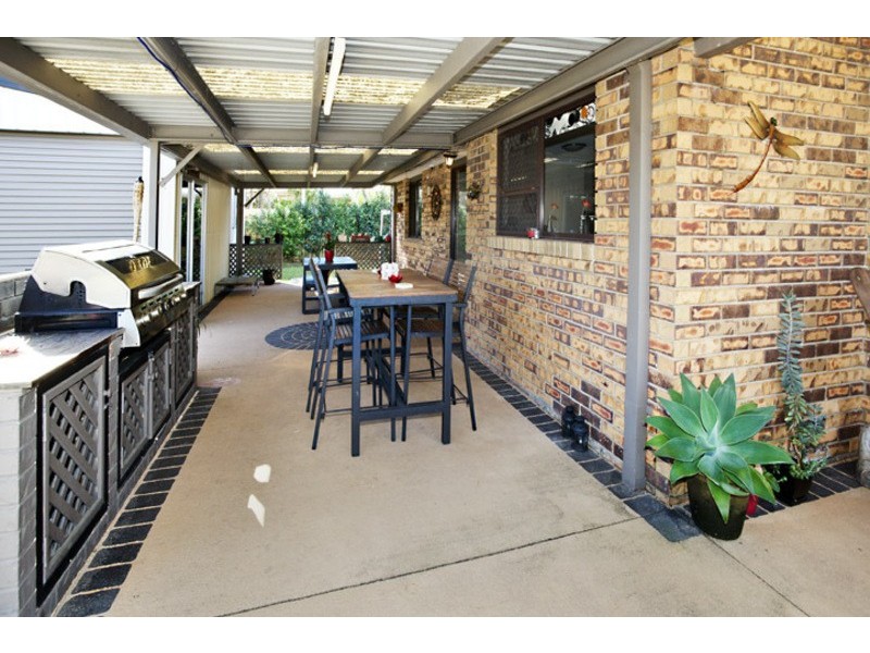 11 TARONGA STREET, Kippa-ring QLD 4021