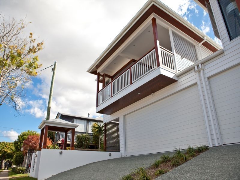 48 FOURTH AVE, Sandgate QLD 4017