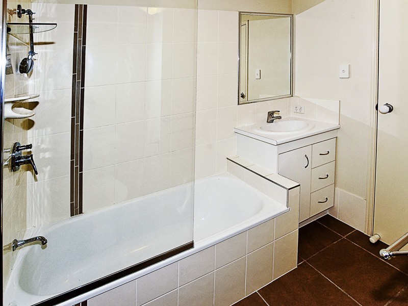 11/1 GERALD AVE, Clontarf QLD 4019