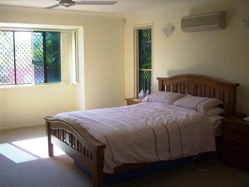 16 WALSH STREET, Redcliffe QLD 4020