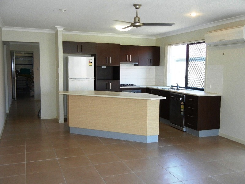 3 OTTER COURT, Rothwell QLD 4022