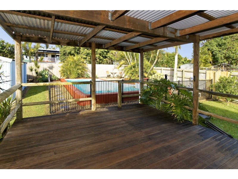 13 HURRELL STREET, Clontarf QLD 4019