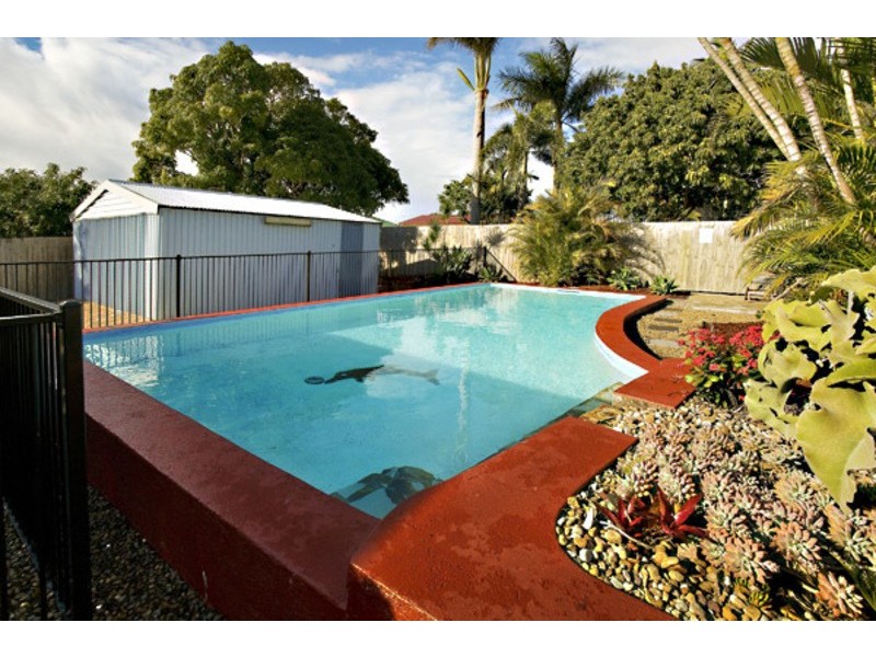 13 HURRELL STREET, Clontarf QLD 4019