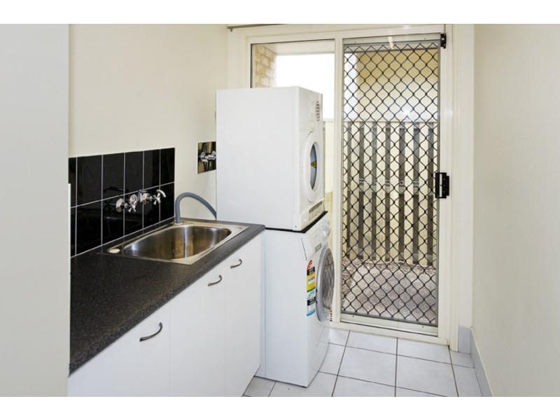 CORNER BLOCK, North Lakes QLD 4509