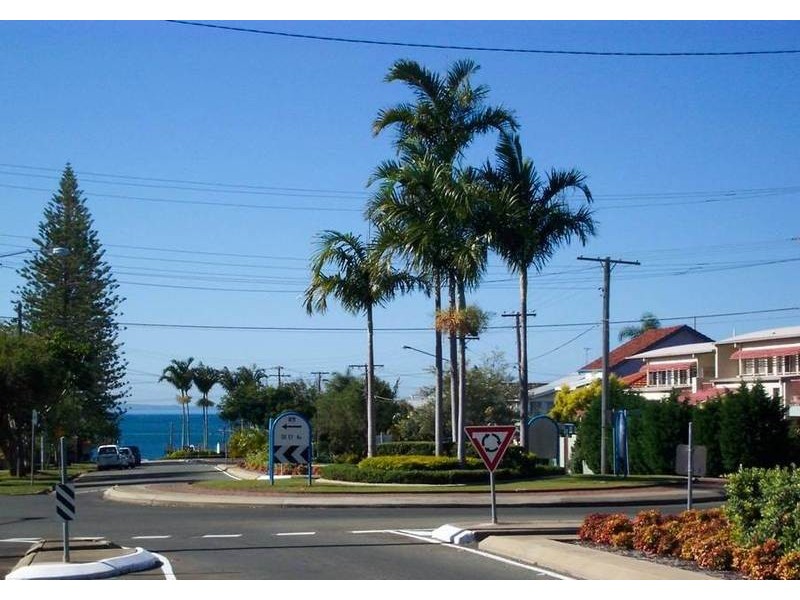 3/139 PRINCE EDWARD PARADE, Scarborough QLD 4020