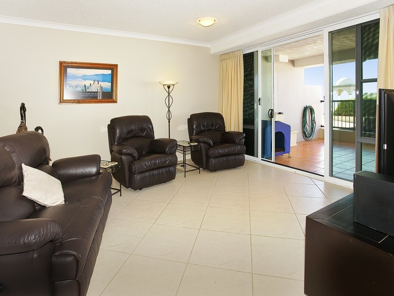 22/94-98 PRINCE EDWARD PARADE, Redcliffe QLD 4020