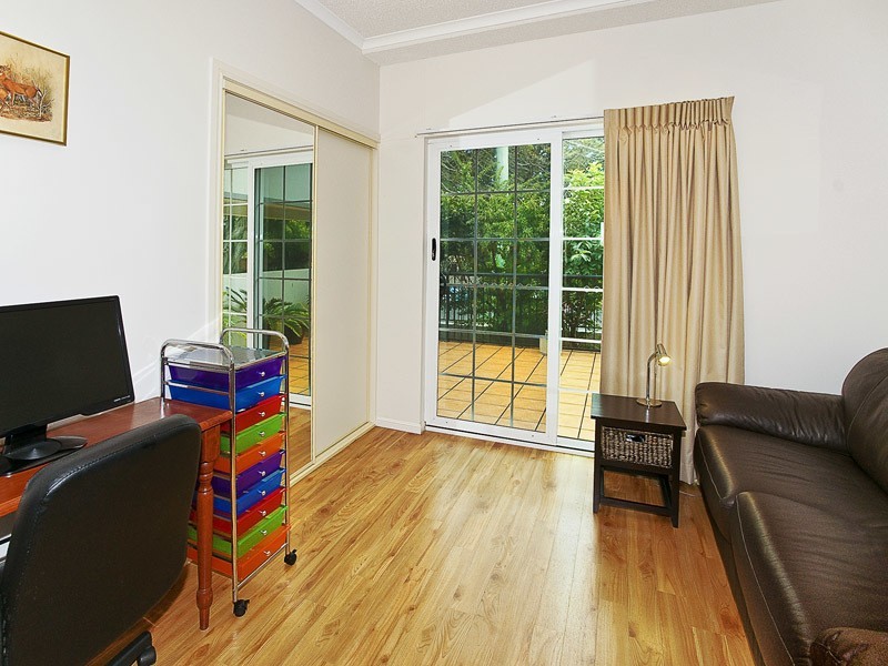 22/94-98 PRINCE EDWARD PARADE, Redcliffe QLD 4020