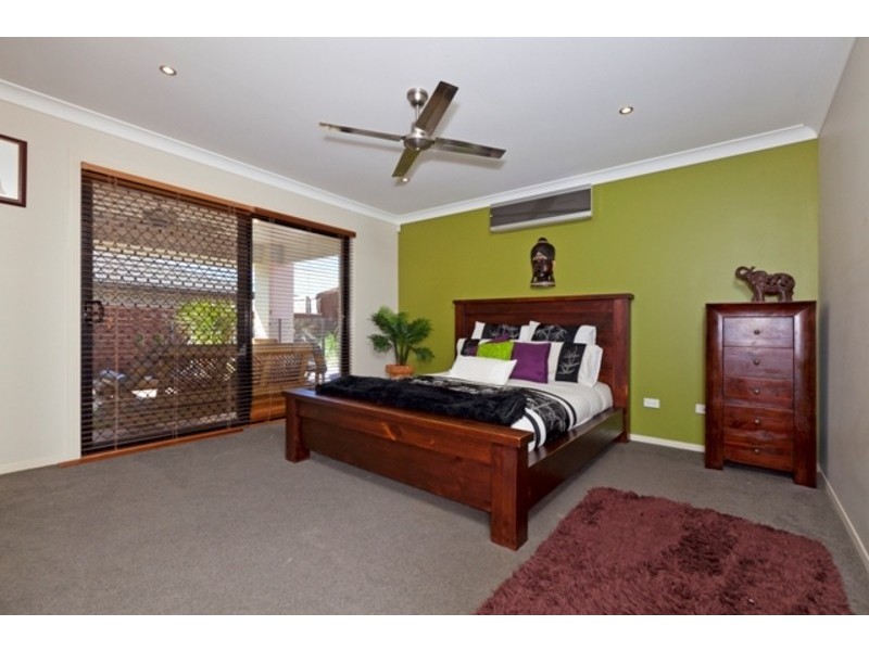 15  TUDAR PLACE, Thornlands QLD 4164
