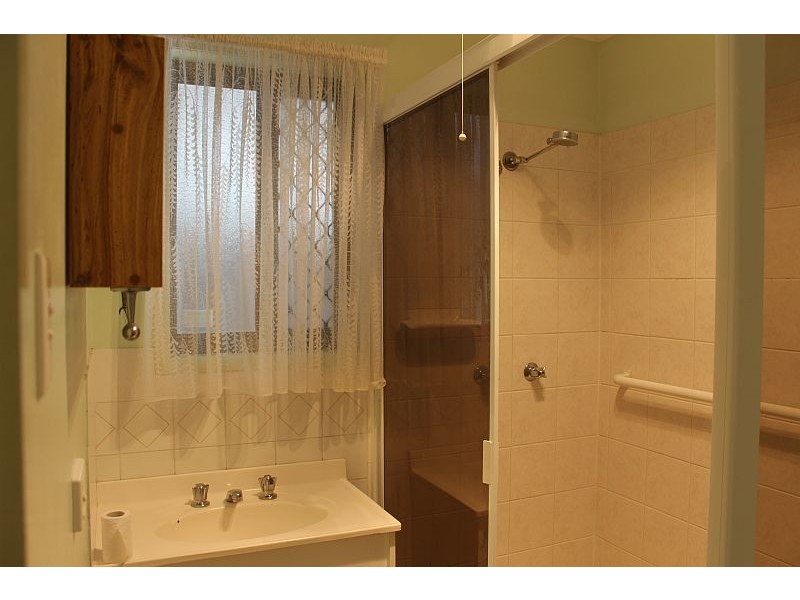 2/4 SIMON STREET, Deception Bay QLD 4508