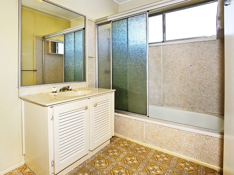 65 HENZELL ST, Kippa-ring QLD 4021