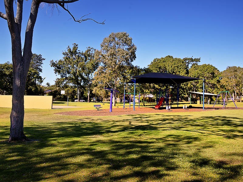 65 HENZELL ST, Kippa-ring QLD 4021