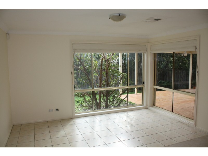 14 Milcroft Way, Beaumont Hills NSW 2155