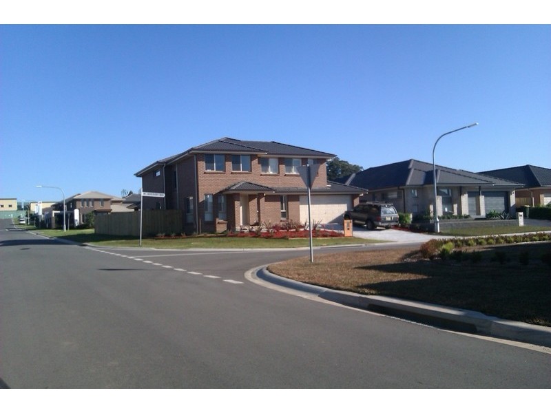 2  Merchant way, Carnes Hill NSW 2171