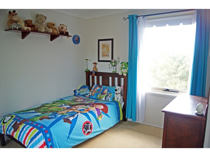47 Cambourn Drive, Lisarow NSW 2250