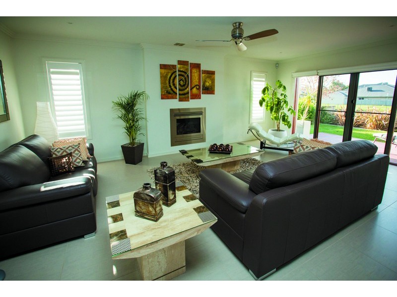 Sandhurst VIC 3977