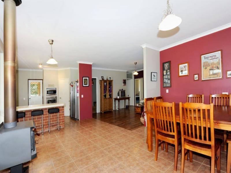 177 Salmon Bark Road, Serpentine WA 6125