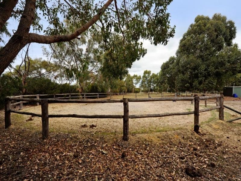 177 Salmon Bark Road, Serpentine WA 6125