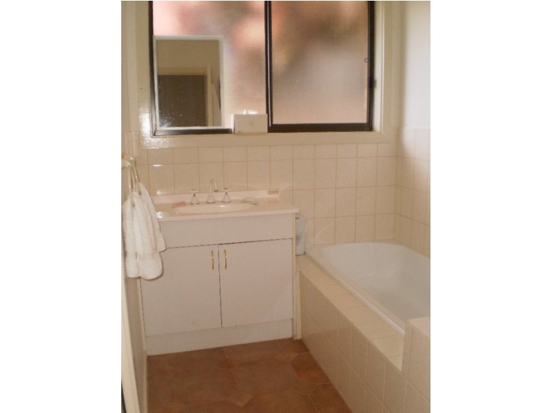 14 McDonald Drive, Winchelsea VIC 3241