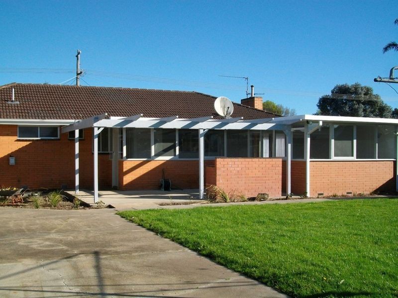 10  Home Rd, Nar Nar Goon VIC 3812