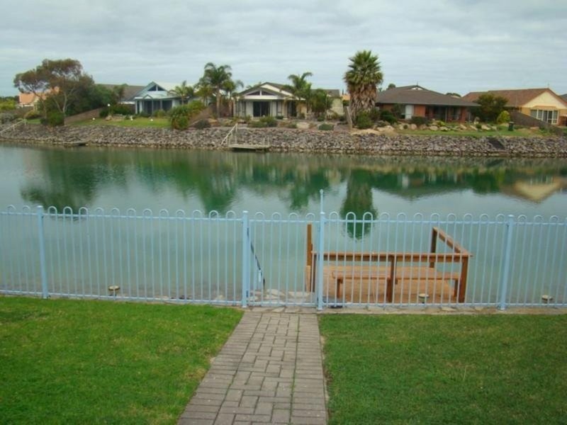 19 Matthew Flinders Drive, Encounter Bay SA 5211