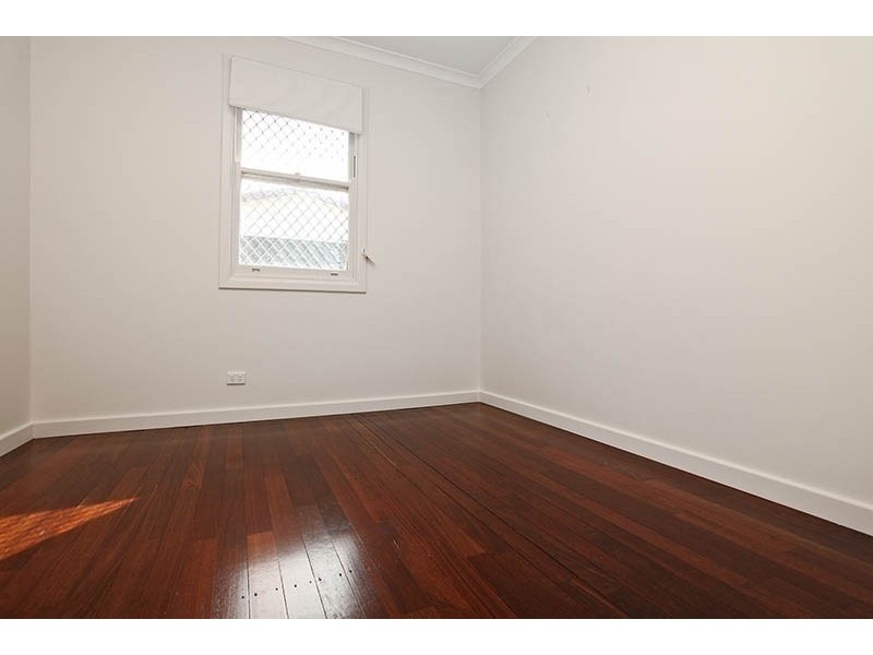 9 Sproxton Way, Embleton WA 6062