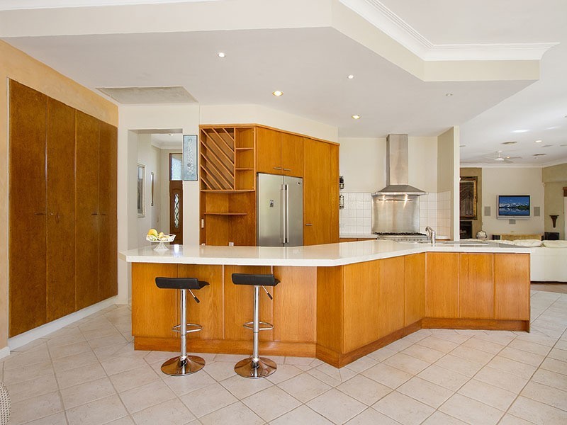 111 Solway Crescent, Carbrook QLD 4130