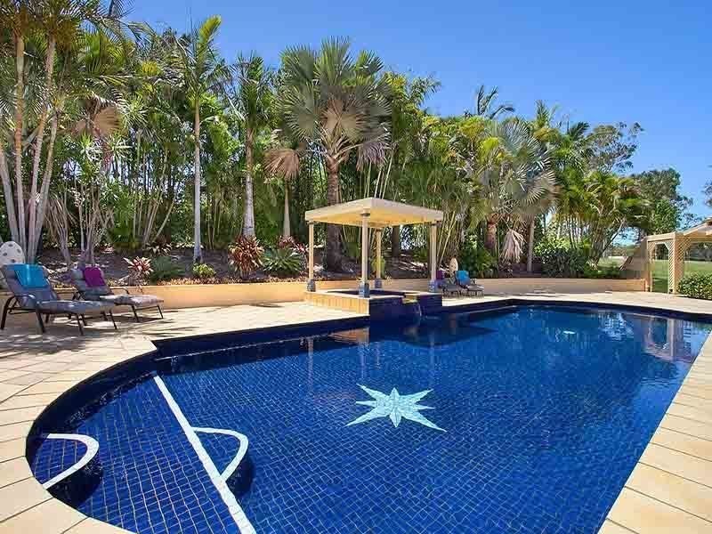 111 Solway Crescent, Carbrook QLD 4130