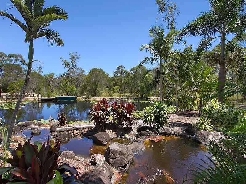 111 Solway Crescent, Carbrook QLD 4130