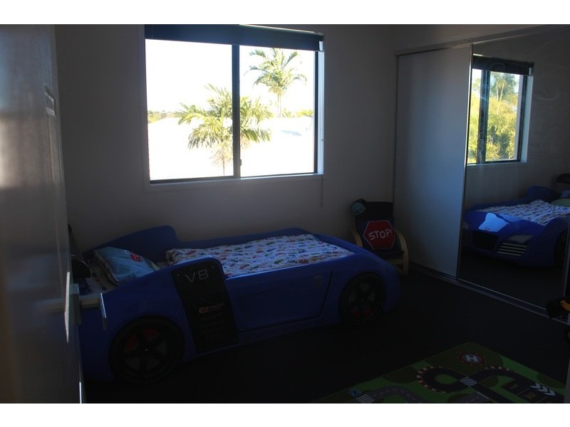 22 Hangan Street, Bucasia QLD 4750