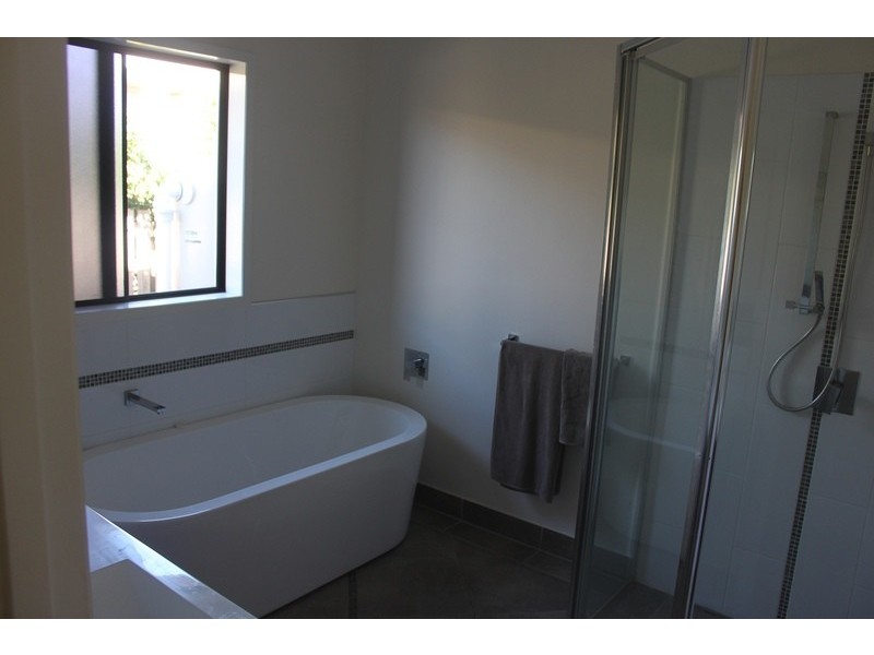 22 Hangan Street, Bucasia QLD 4750