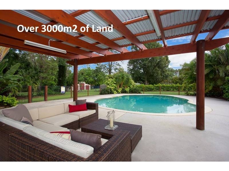 24  Aylward Road, Ningi QLD 4511