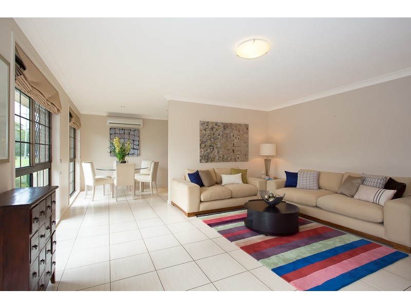 24  Aylward Road, Ningi QLD 4511