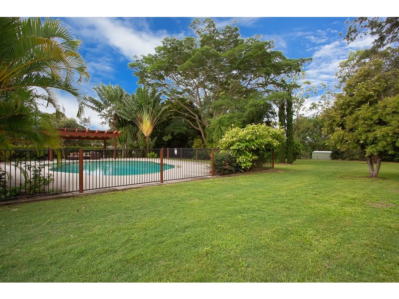 24  Aylward Road, Ningi QLD 4511
