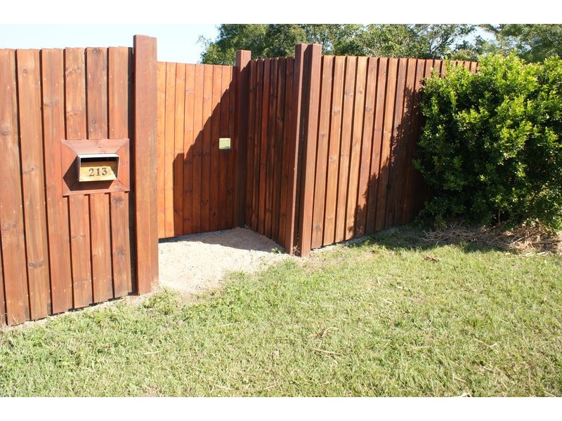 213 Gibbons Rd, Samford Valley QLD 4520