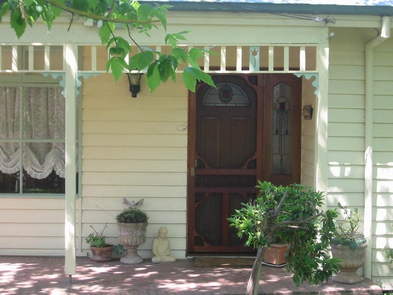 10 Bales Street, Mount Waverley VIC 3149