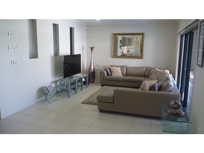 North Lakes QLD 4509