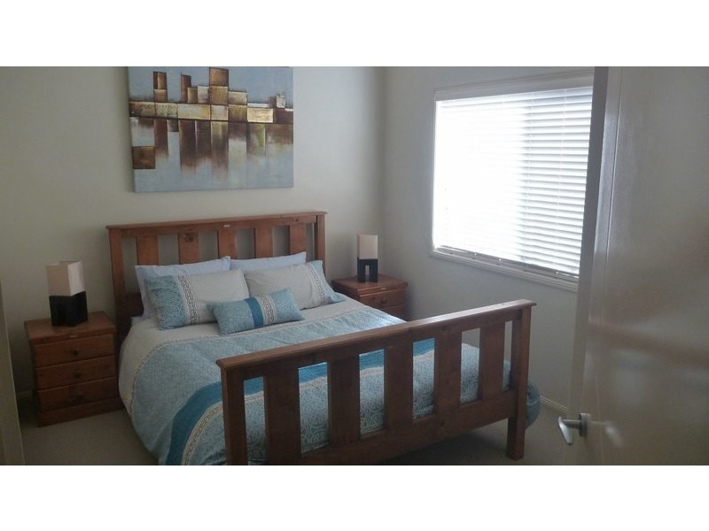 North Lakes QLD 4509