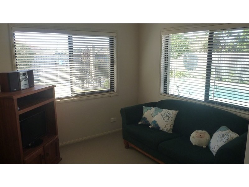 North Lakes QLD 4509