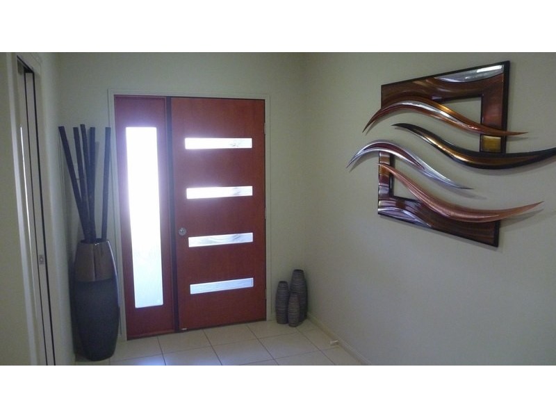 North Lakes QLD 4509