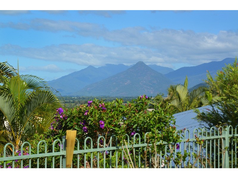 13 Red Gum Close, Mount Sheridan QLD 4868