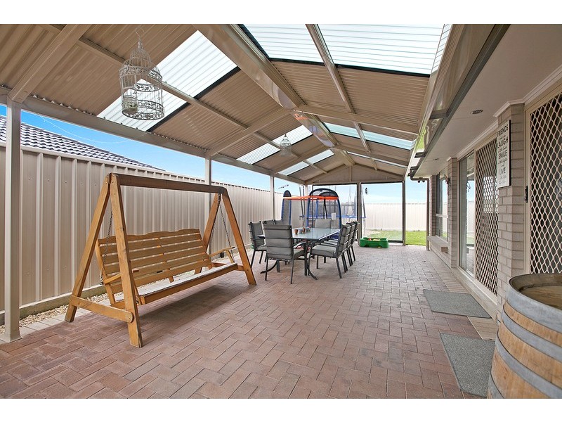 21 Beachport Rd, Seaford Rise SA 5169