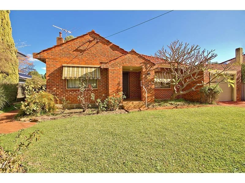 13 South Banff Road, Floreat WA 6014