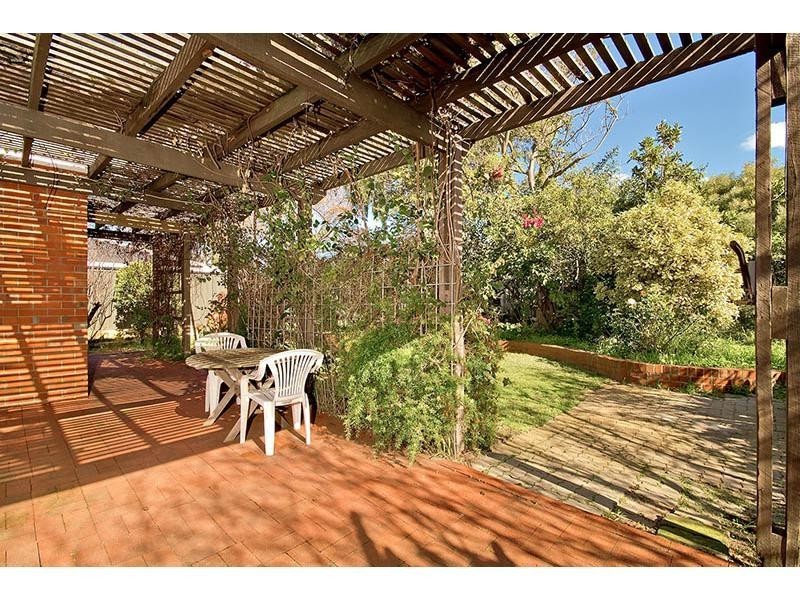 13 South Banff Road, Floreat WA 6014