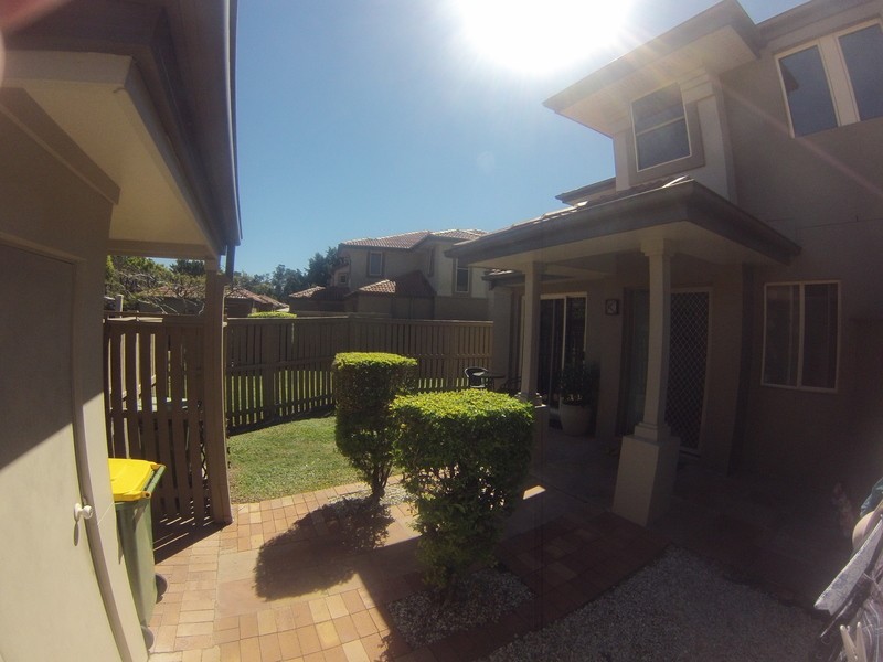 8107 Magnolia Gardens Court, Hope Island QLD 4212